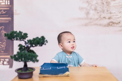 甘南怀孕为啥肚子会长毛 甘南怀孕为啥肚子会长毛